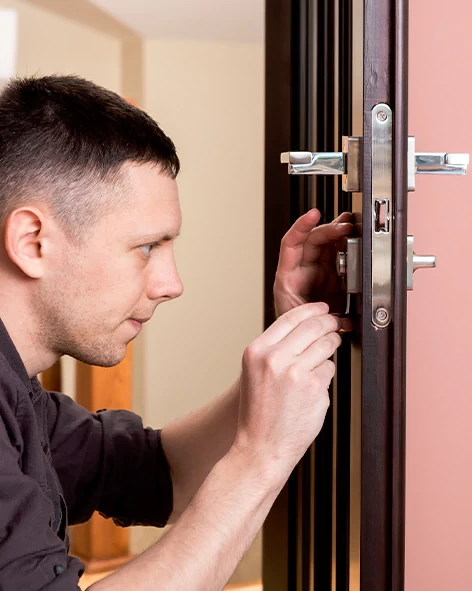 : Professional Locksmith For Commercial And Residential Locksmith Services in Ashland, CA