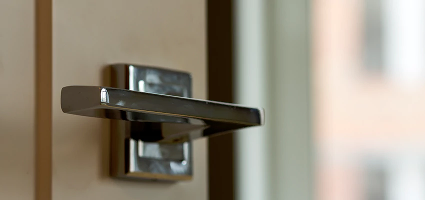Door Lever Knob Repair in Ashland, California